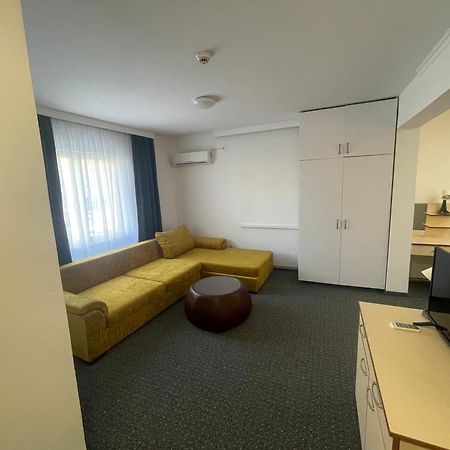 Hotel Ada - Otoka Sarajevo Bagian luar foto