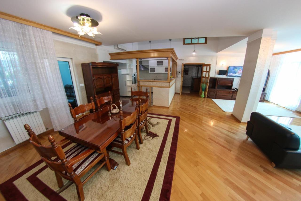 Hotel Ada - Otoka Sarajevo Bagian luar foto