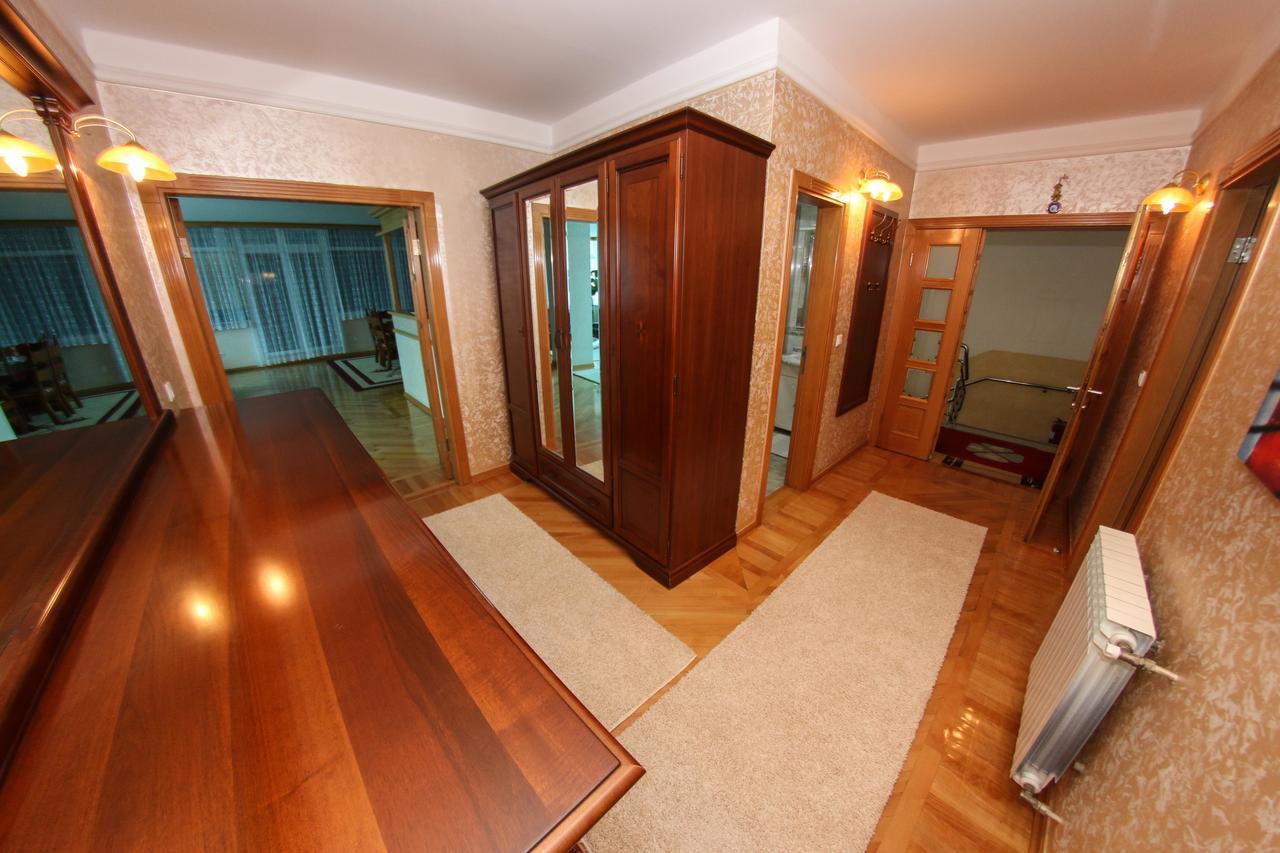 Hotel Ada - Otoka Sarajevo Bagian luar foto