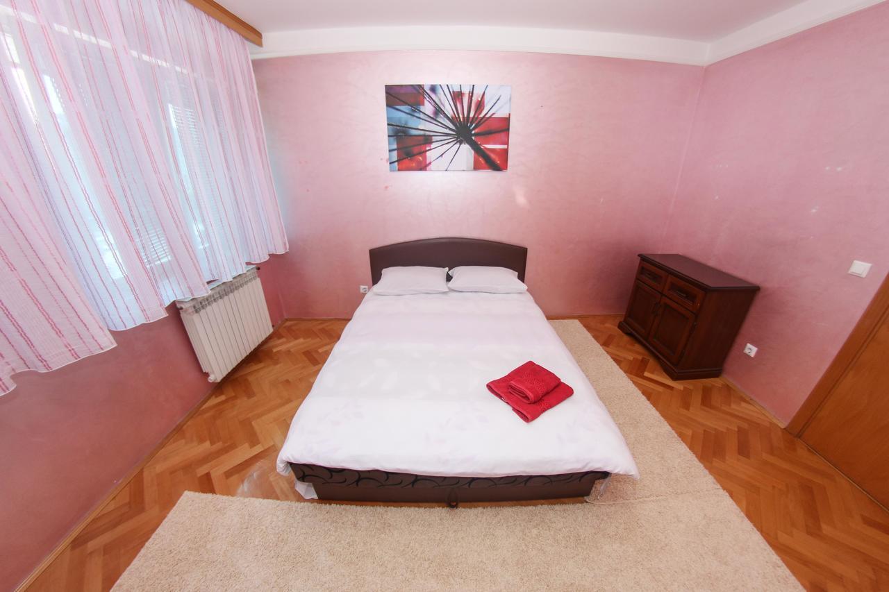 Hotel Ada - Otoka Sarajevo Bagian luar foto