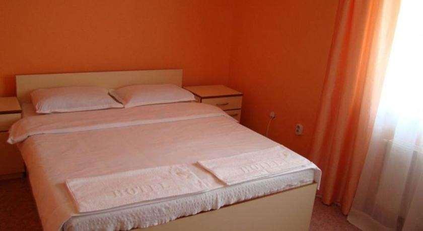 Hotel Ada - Otoka Sarajevo Ruang foto